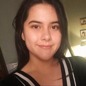 Meet your Posher, Theodora